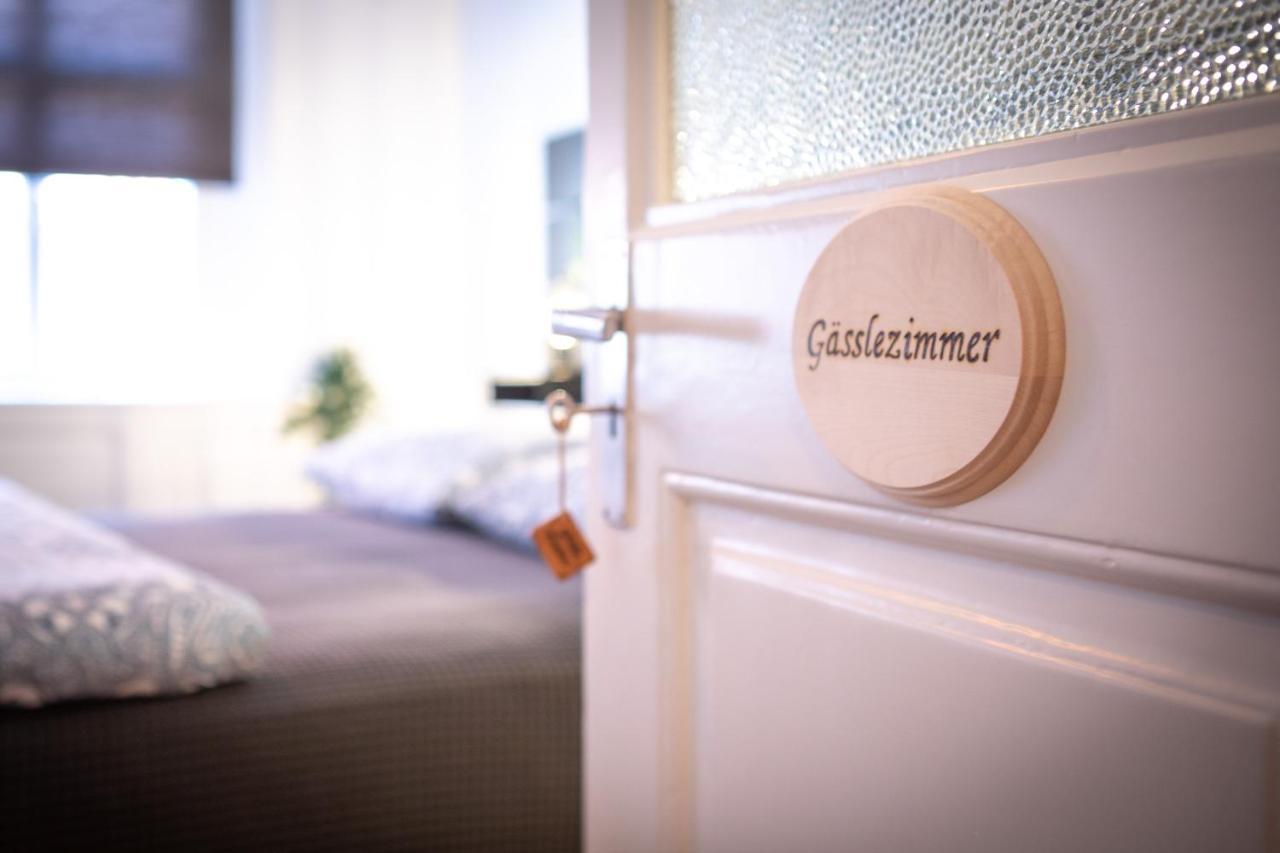 Ferienzimmer/Gaestezimmer Altstadtzauber Wangen im Allgäu Buitenkant foto